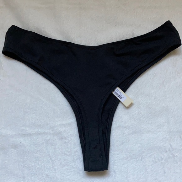 SKIMS | Intimates & Sleepwear | Skims Cotton Dipped Thong | Poshmark